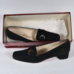 Salvatore Ferragamo Vintage Buckle Block Heel size 7 AA Narrow